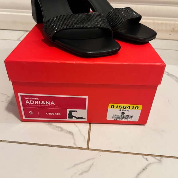 LIKE NEW WISHBONE ADRIANA Shoe Sz 9 - Picture 15 of 16